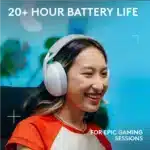 Gamer wearing white Logitech G321 LIGHTSPEED headset